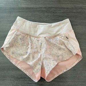 Outdoor Voices Hudson 2.5” Short